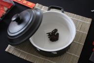 Vue d’un plateau d’insectes comestibles présenté lors d’un team building MadCityZen. | © MadCityZen